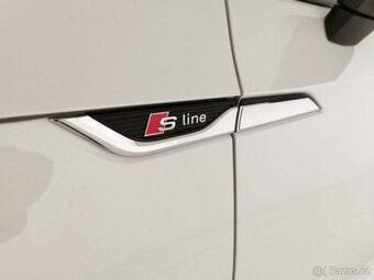 Bočné krídelká nálepky na blatník pre AUDI S-Line. - 2