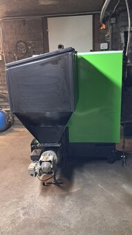 Automatický kotel Ekoscroll V7-18kW. - 2