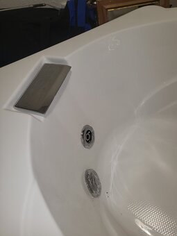 Dokonalý parní box s hydromasazi - 2