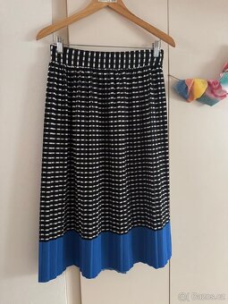 Vzorovaná midi sukně, Reserved, Vel. 40 - 2