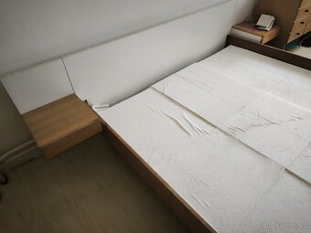 Manželská postel - 2