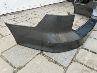 B8 passat zadni naraznik - 2