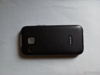 MOBILNÍ TELEFON - 2