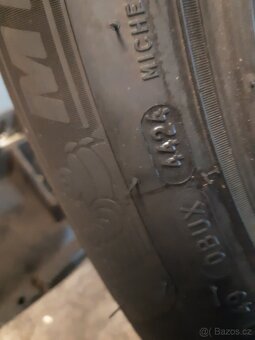 215 60 16 Michelin - 2