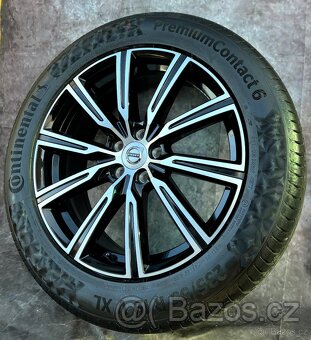 Letní originální alu Volvo XC60 235/55R19 99% DOT23 - 2