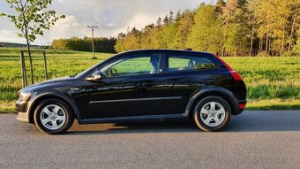 Prodám VOLVO C30 1.596 ccm benzin - 2