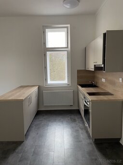 Pronájem zrekonstruovaného bytu 2+kk, 43 m² – Přísečnická 65 - 2