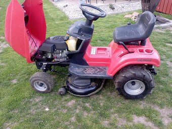 Prodám zahradní traktor mulčovací - 2