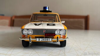 LADA 1500 VB 1974-1977 1:18 + bonus - 2
