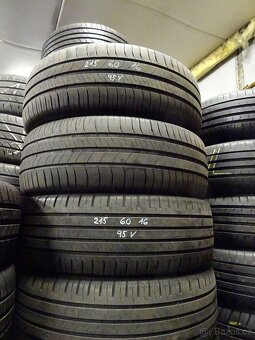 Letní pneu Continental a Michelin, 215/60/16, 4 ks, 5 mm - 2