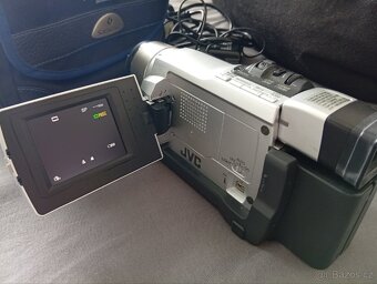 Videokamera JVC - 2