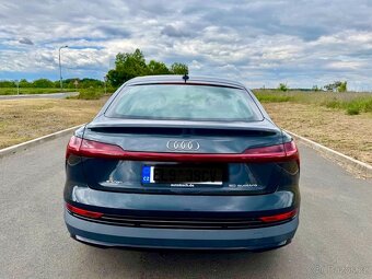 Audi E-Tron - 2