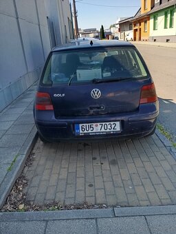 Volkswagen golf 1.9 TDI 74 kw - 2