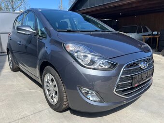 HYUNDAI iX20 1.4i 66 KW 1.MAJITEL PARK.S.VYHŘ.SEDADLA+VOLANT - 2