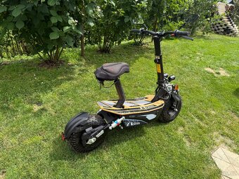 Prodám elektro koloběžku Monster 1000 ultra v záruce - 2