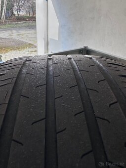 Letní pneu 215/60 R16 - 2