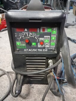 Svářečka TIG AC/DC 210 - 2