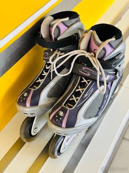 dámské inline brusle Rollerblade G900 (42 EU) - 2
