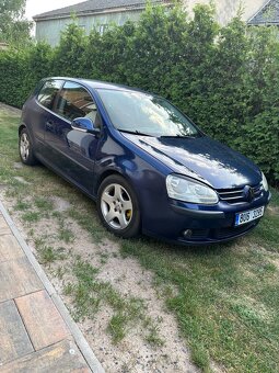 Volkswagen Golf V 2004 - 2
