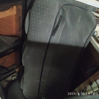 Sedačky a lavice na Citroen C8, Peugeot 807, Fiat Ulysse - 2