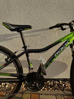 Rock Machine Surge 24” - 2
