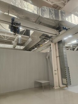 Portálový - mostový jeřáb DEMAG - 5000 kg + dráha - 2