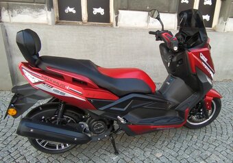 Kentoya Maximus 125 4T - červená - 2