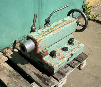 Suport a koník na soustruh - 2