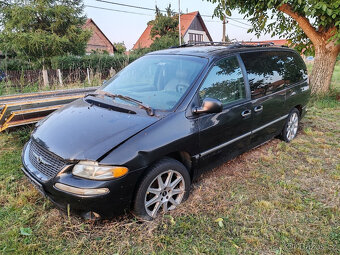 Chrysler Grand Voyager 3.8 Town Country Limited LPG - 2