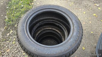 Sada zimních pneu rozměr 235/55/17 značka Goodyear - 2