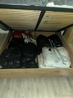 Manželská postel - 2