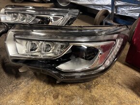 Světlomet citroen DS4 - 2