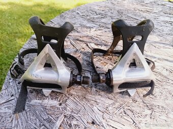 Pedály Laurin a Klement - 2