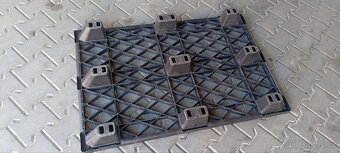 Plastové palety 120x80 cm - 2