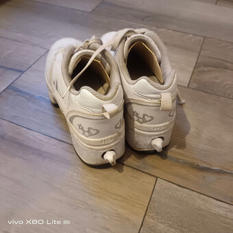 Boty s kolečky 2v1 tenisky - 2