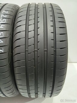 Letní pneu 225/45/17 GoodYear - 2