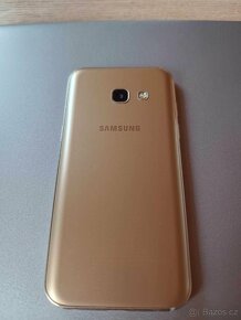 Samsung Galaxy A3 Gold, obal, příslušenství - 2
