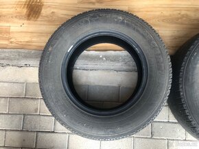 Pneumatiky Pirelli Carrier Winter 235/65 R16C - 2