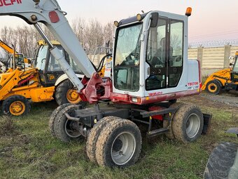 kolesovy bager Takeuchi TB70W - 2