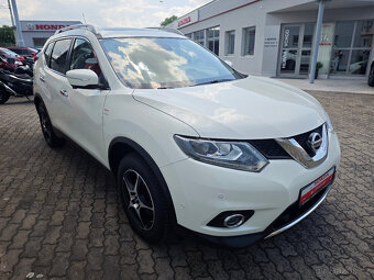 Nissan X-Trail 1.6 dCi 4x4 Tekna Panorama 360° - 2