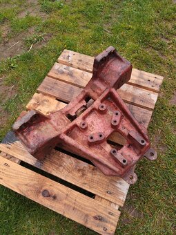 Konzole nápravy Zetor - 2