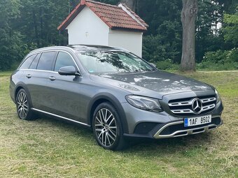 Mercedes-Benz Třídy E, 2,0 220d 4MATIC All-Terrain 9G - 2