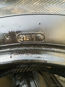 Zimní pneu 215/75-16C - 2