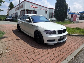 BMW M1 Coupé 135i e82 - 2012- 2 majitele-NOVÉ V ČR-181 TKM - 2
