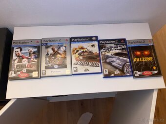 Playstation 2 + hry - 2