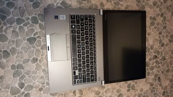 Portege Z30-A a Z30-B + dokovací stanice zdarma - 2