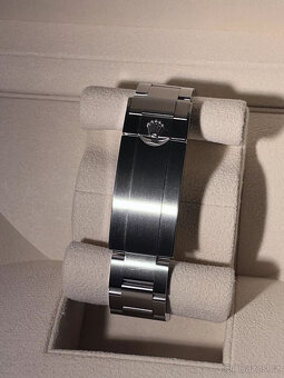Originální Rolex Submariner Date 2023 Green Lunette LC 100 - 2