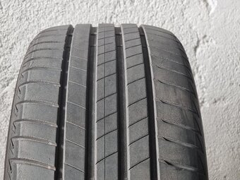 Letní Bridgestone 91V 225/45/17 (1ks pouze) - 2
