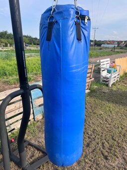 BOXOVACÍ PYTEL + STOJAN. - 2