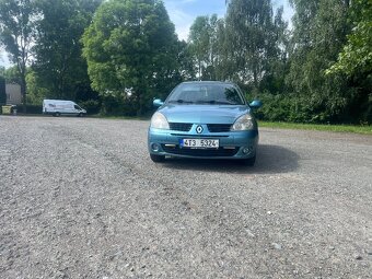 Renault clio 1.5 dci 60kw - 2